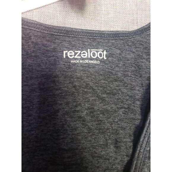 NWT Rezeloot workout top with slit back in Medium - Picture 7 of 10